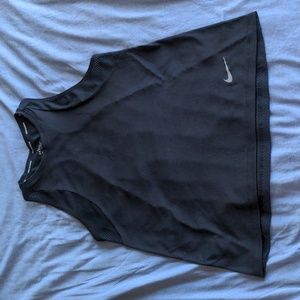 Black Nike DRI fit tank. SzM. Like new.